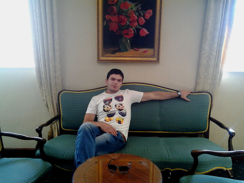  5033983  GEVOR, 33 ,    
