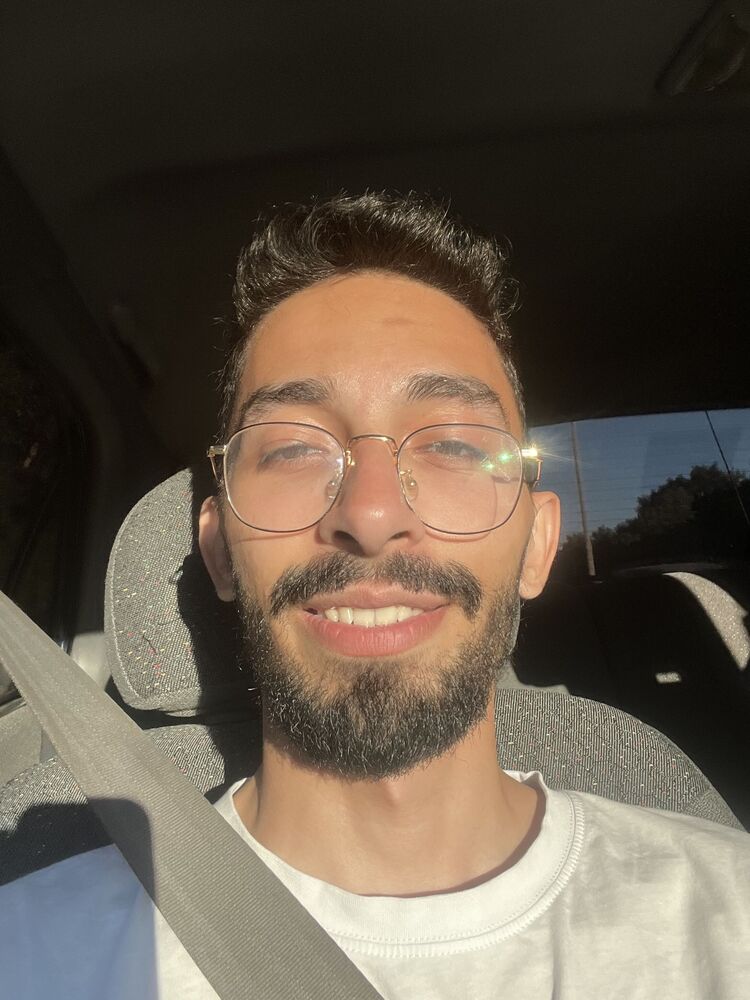  53079003  Mahmoud, 24 ,    