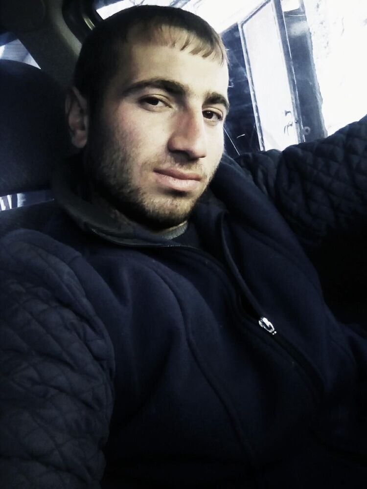  ,   Vahan, 29 ,   ,   , c 
