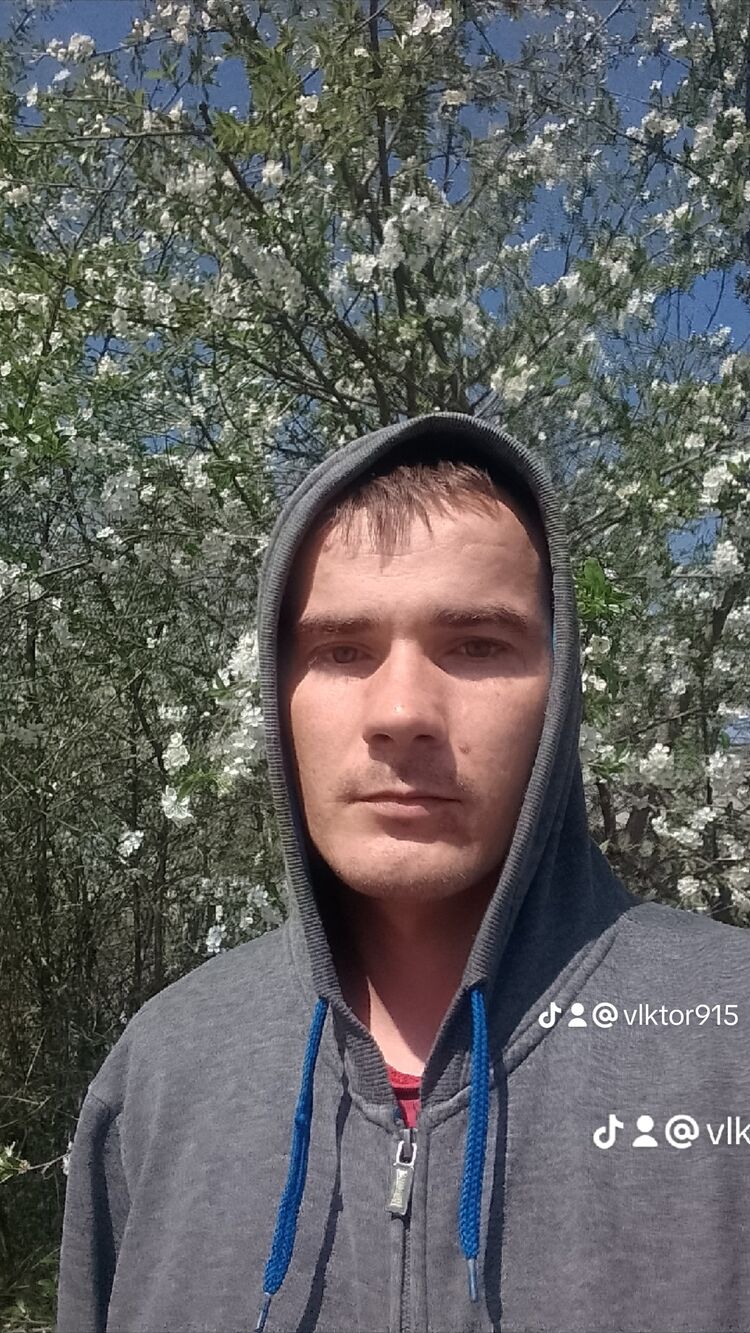  ,   Viktor, 30 ,   ,   , c 