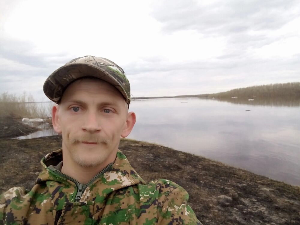  49610533  Anatoly, 34 ,    