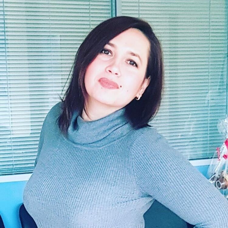  22334693  Olga, 43 ,    