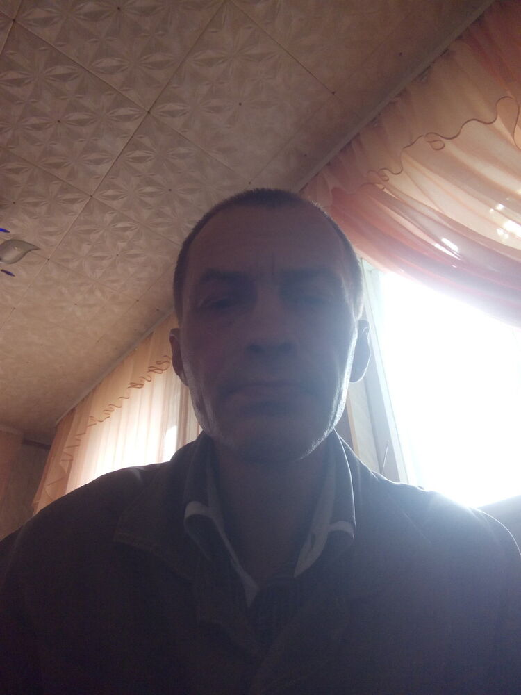  16961123  Vitalik, 52 ,    