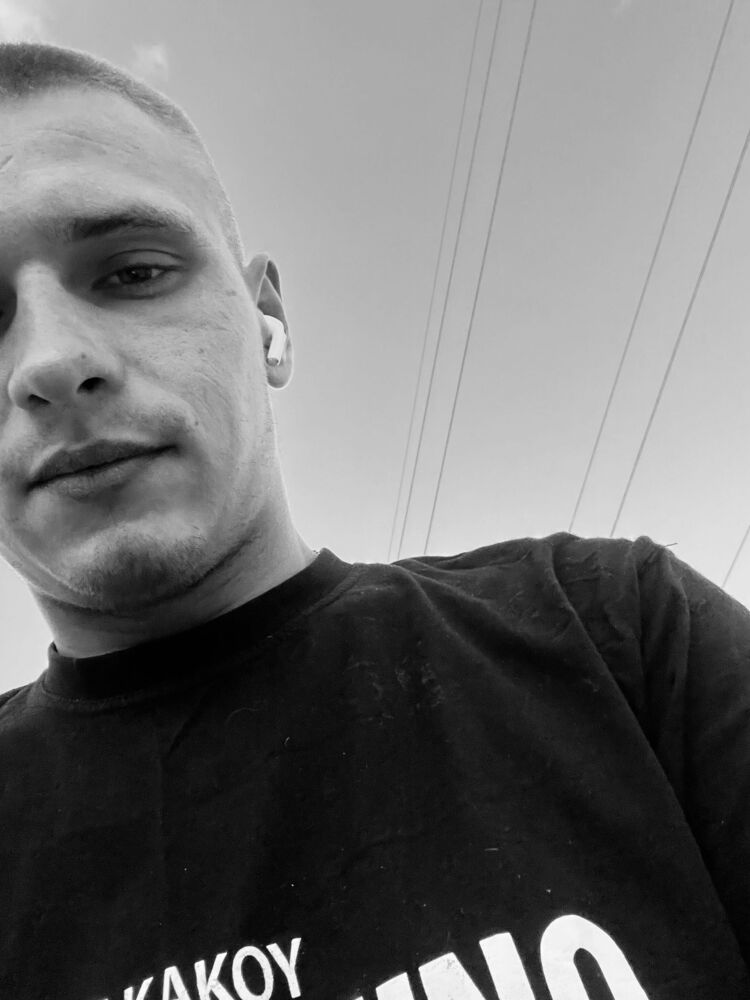  44948483  , 24 ,    
