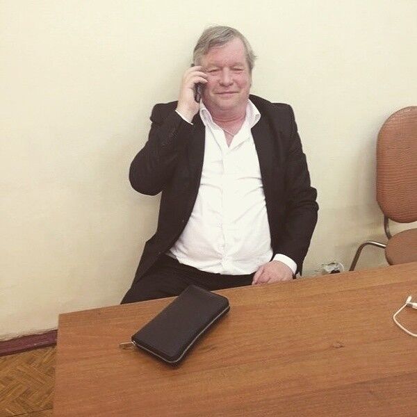 ���� 9333903 ������� �������, 124 ����, ���� ���������� � ������