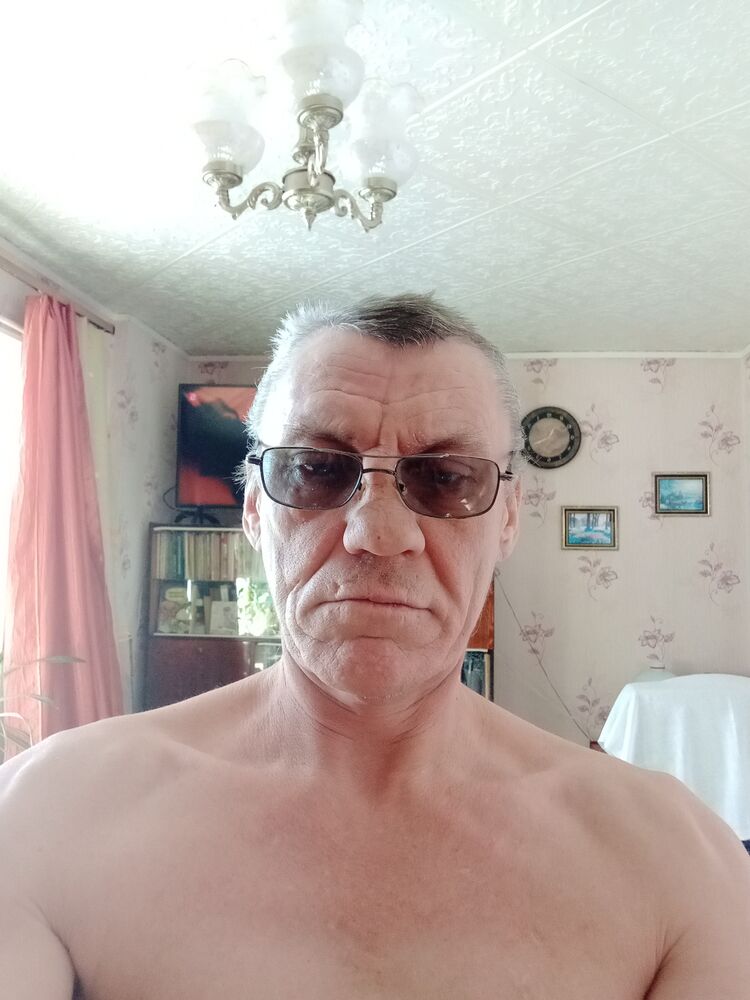 ���� 32973633 ������� ����, 52 ����, ���� ���������� � ����������