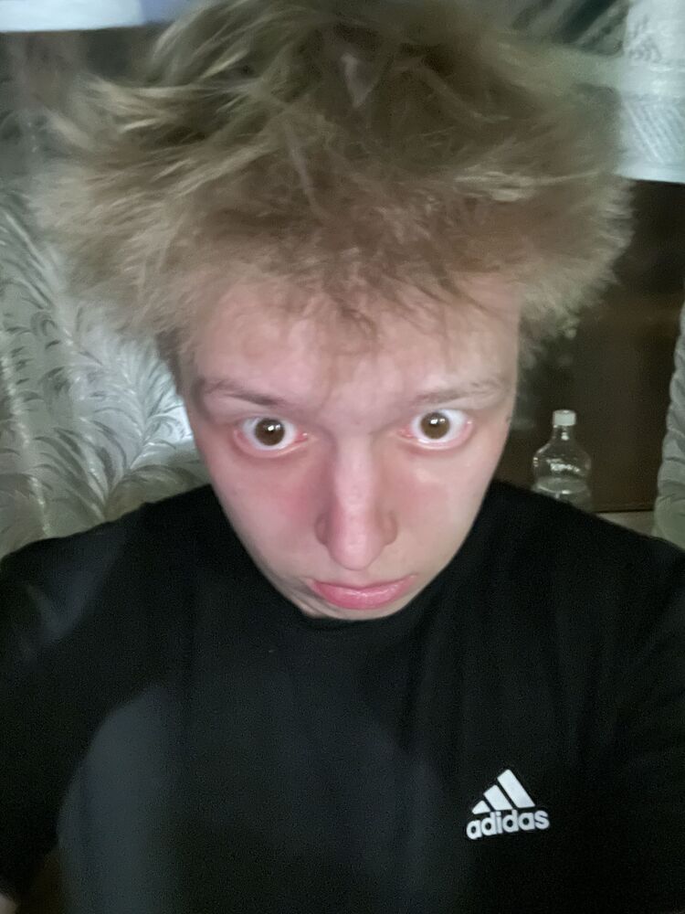  47623863  , 21 ,    