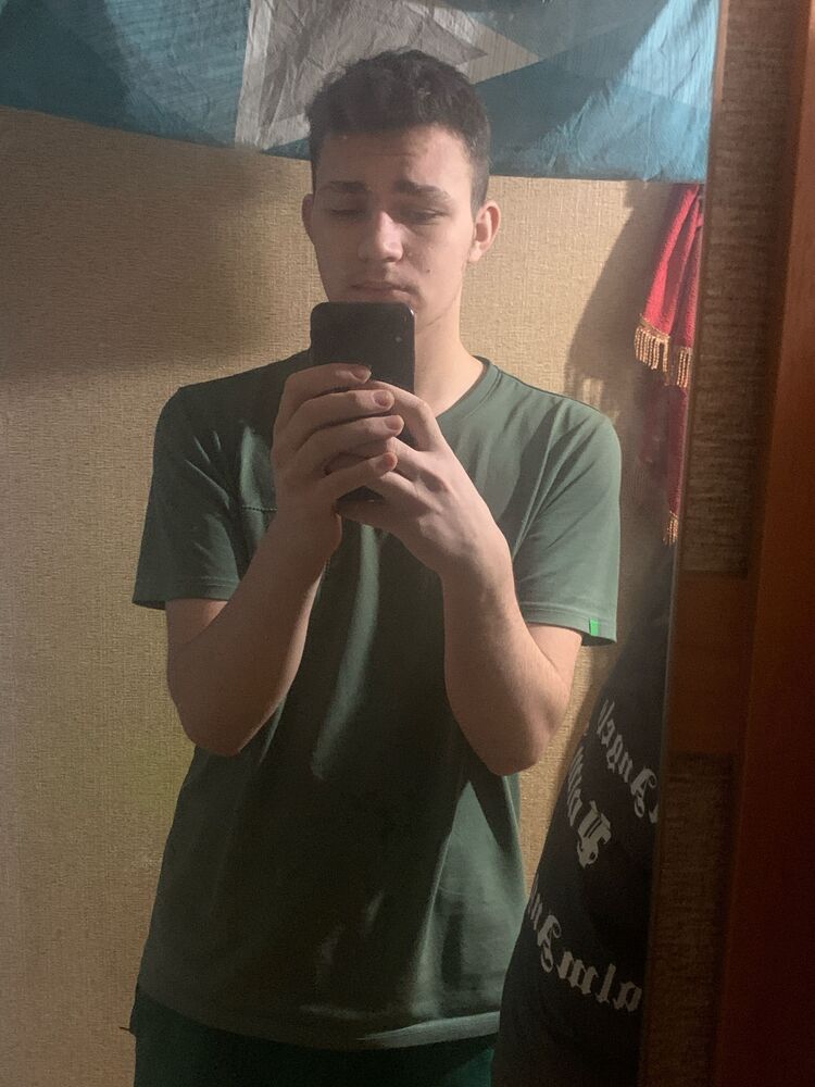  43086063  , 19 ,    