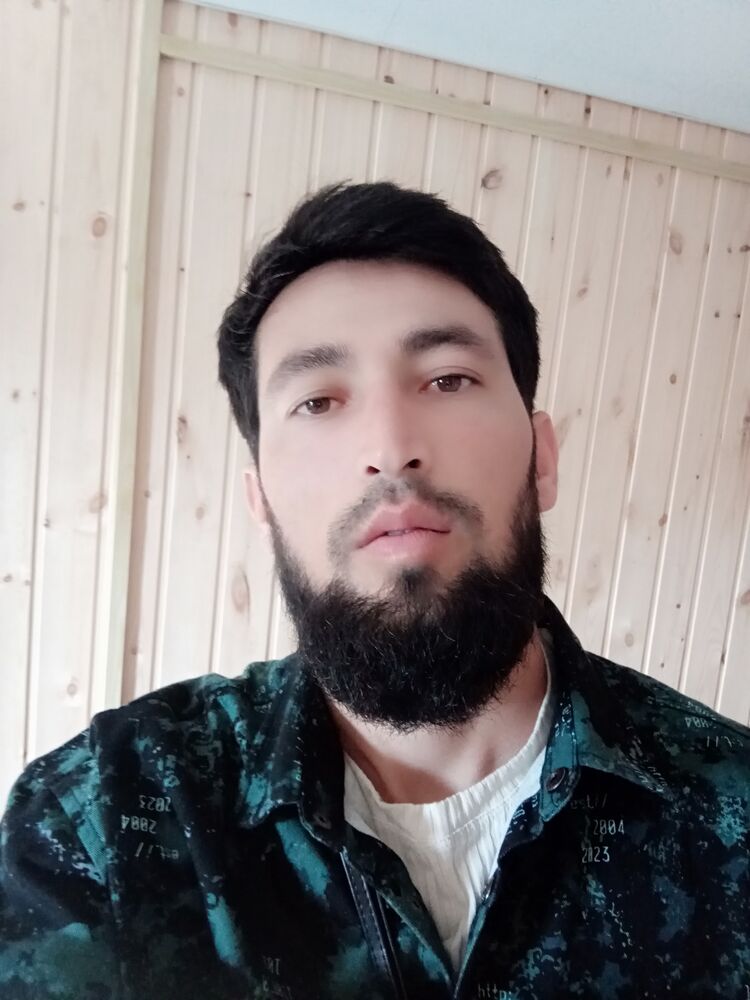  ,   Karim, 28 ,   ,   , c , 
