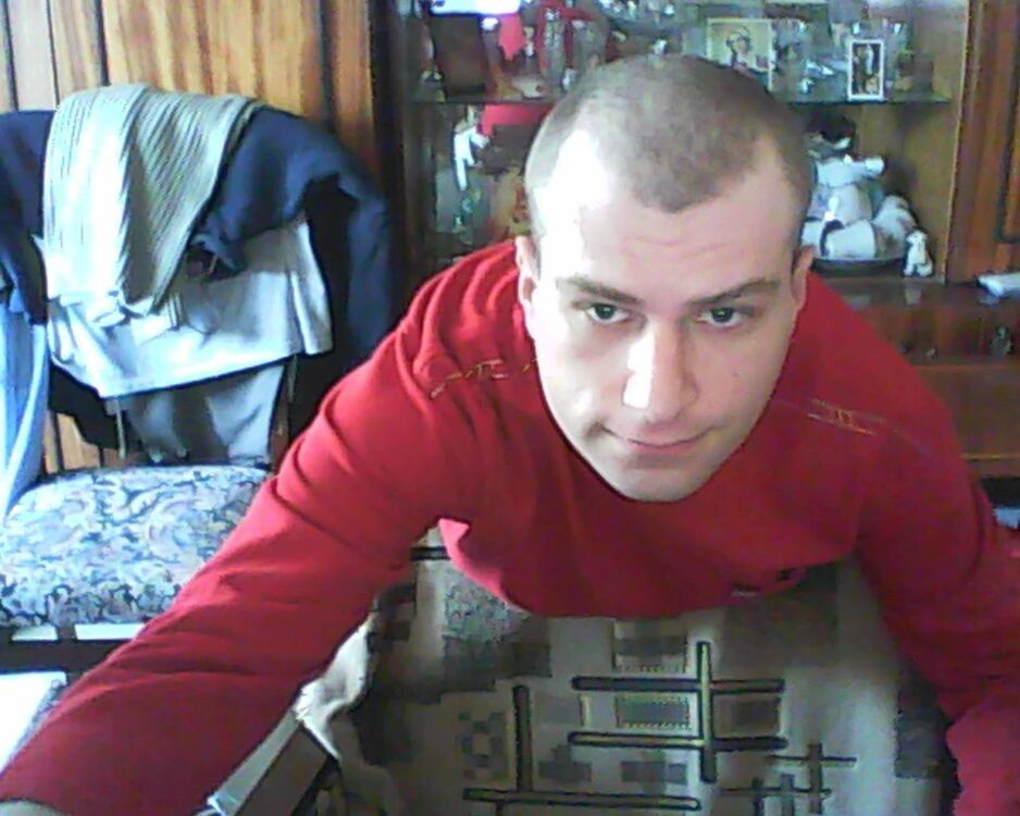  ,   Andrii, 43 ,   ,   , c 