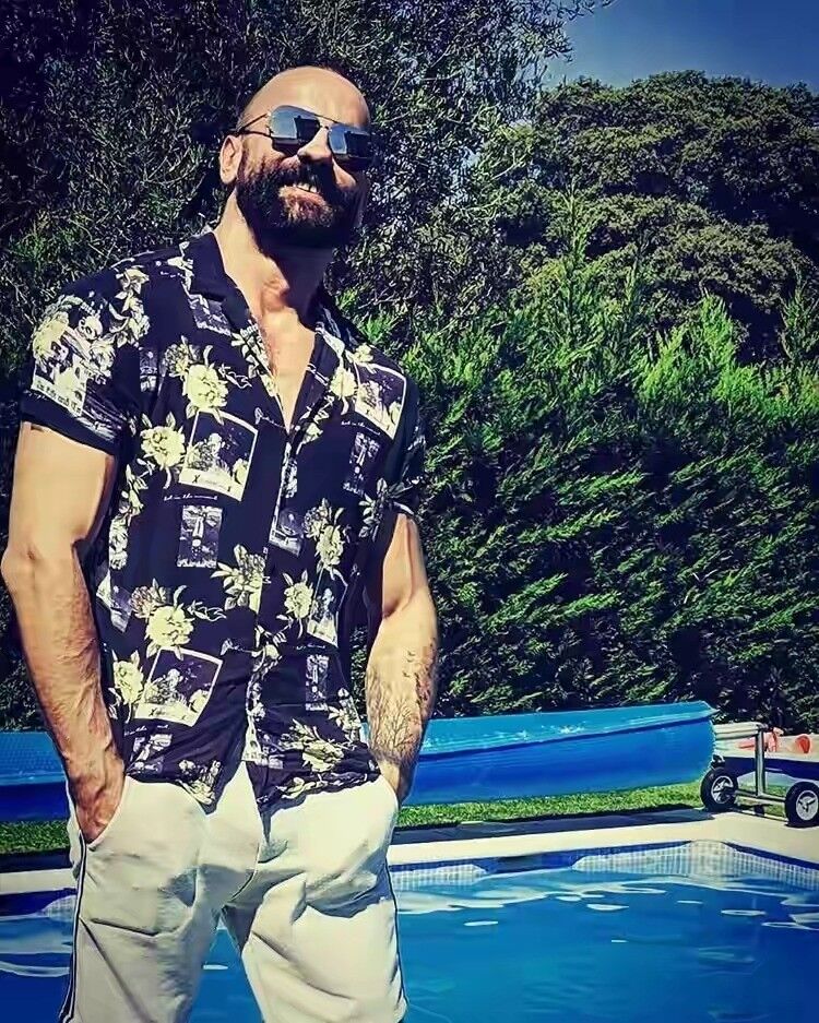  18223683  Harrymoore, 57 ,    