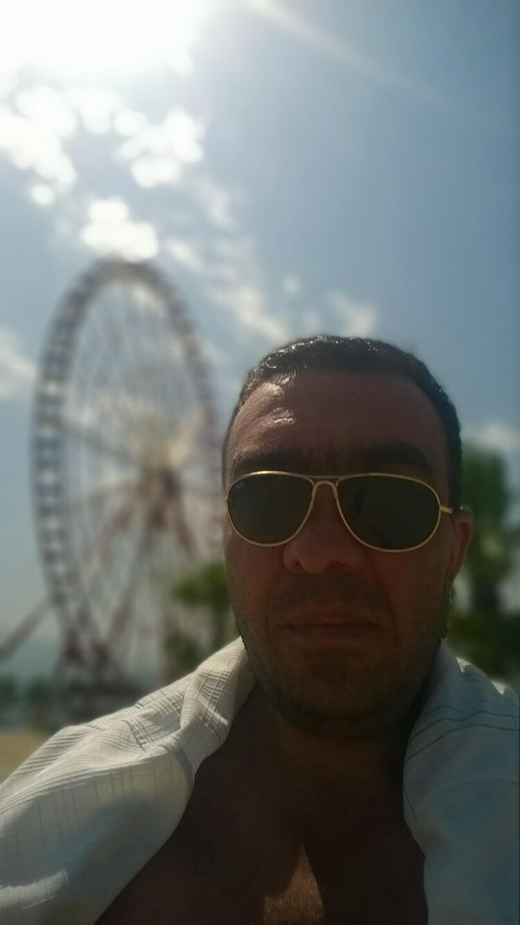  31823663  Armen, 40 ,    