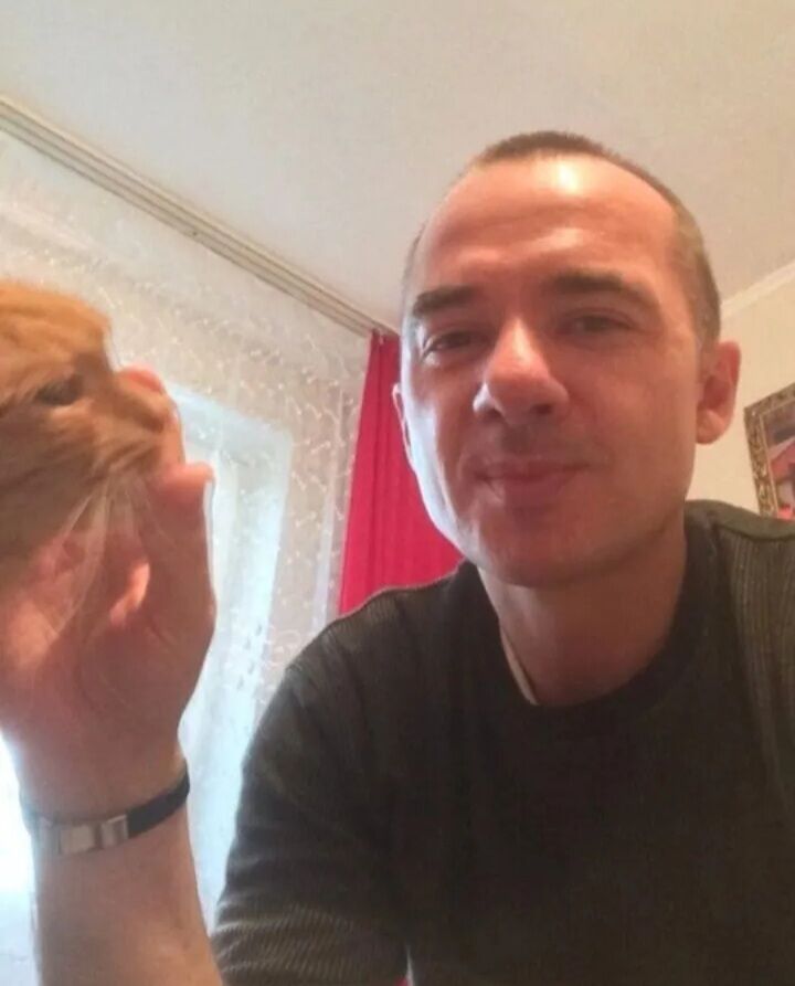  31180733  Sergey, 44 ,    