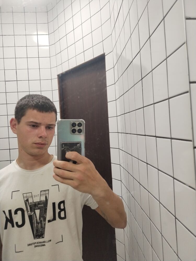 ���� 52499823 ����� �����, 19 ���, ���� ���������� � ������������