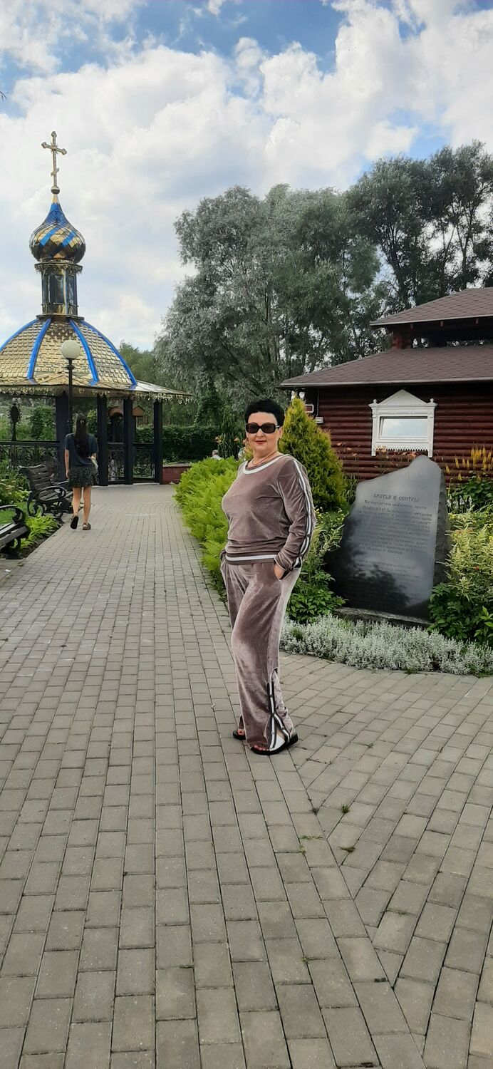  ,   Oksana, 54 ,   ,   