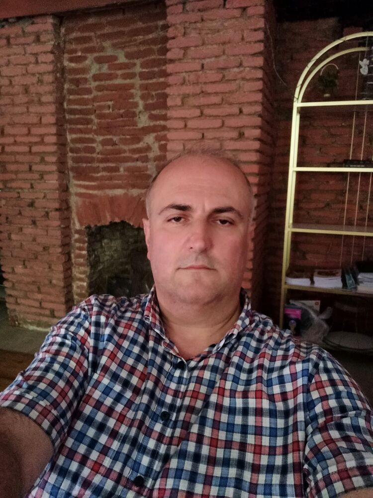  45547363  Konstantine, 50 ,    