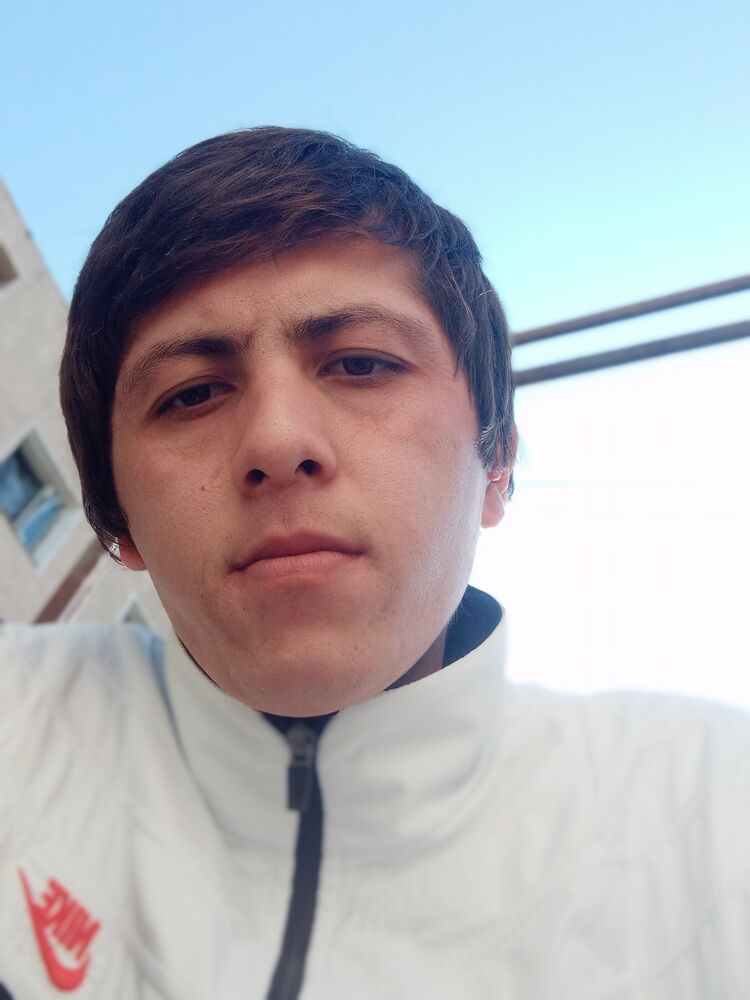  ,   Bexruz, 29 ,   ,   