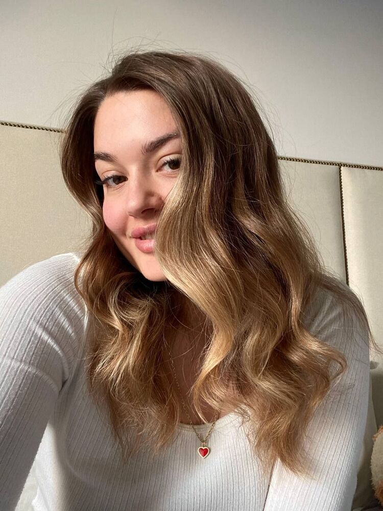 ���� 51212333 ������� �����, 32 ����, ���� ���������� � Bielany Wroclawskie