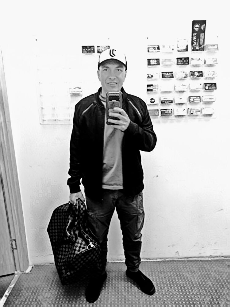  ,   Valeriy, 35 ,   ,   , c , 