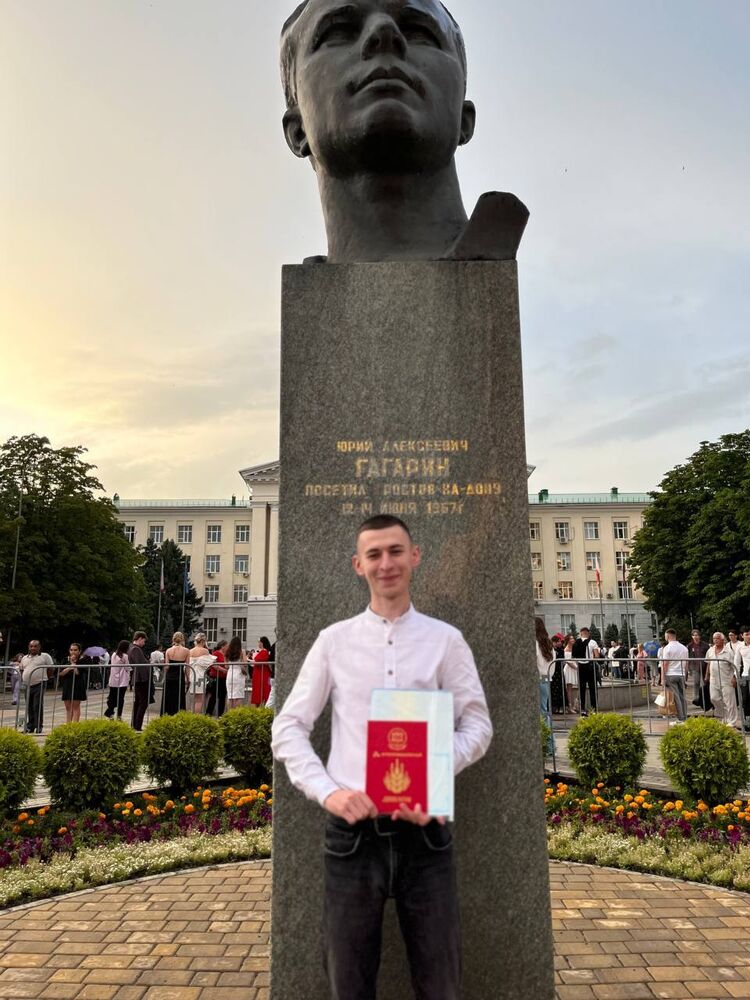  37475973  , 24 ,    --