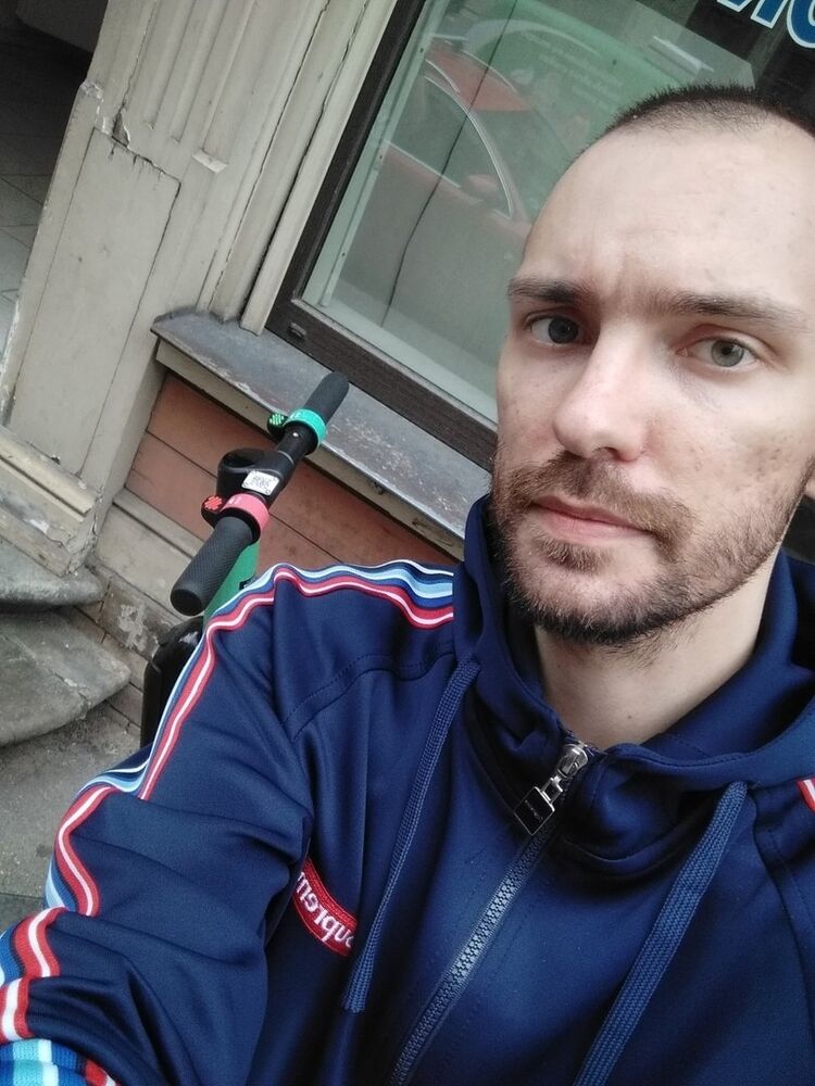  ,   Artem, 30 ,   ,   , c 