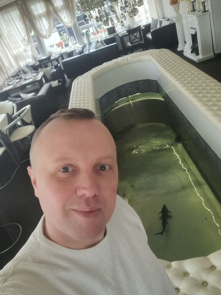  53939803  Dmitry, 42 ,    