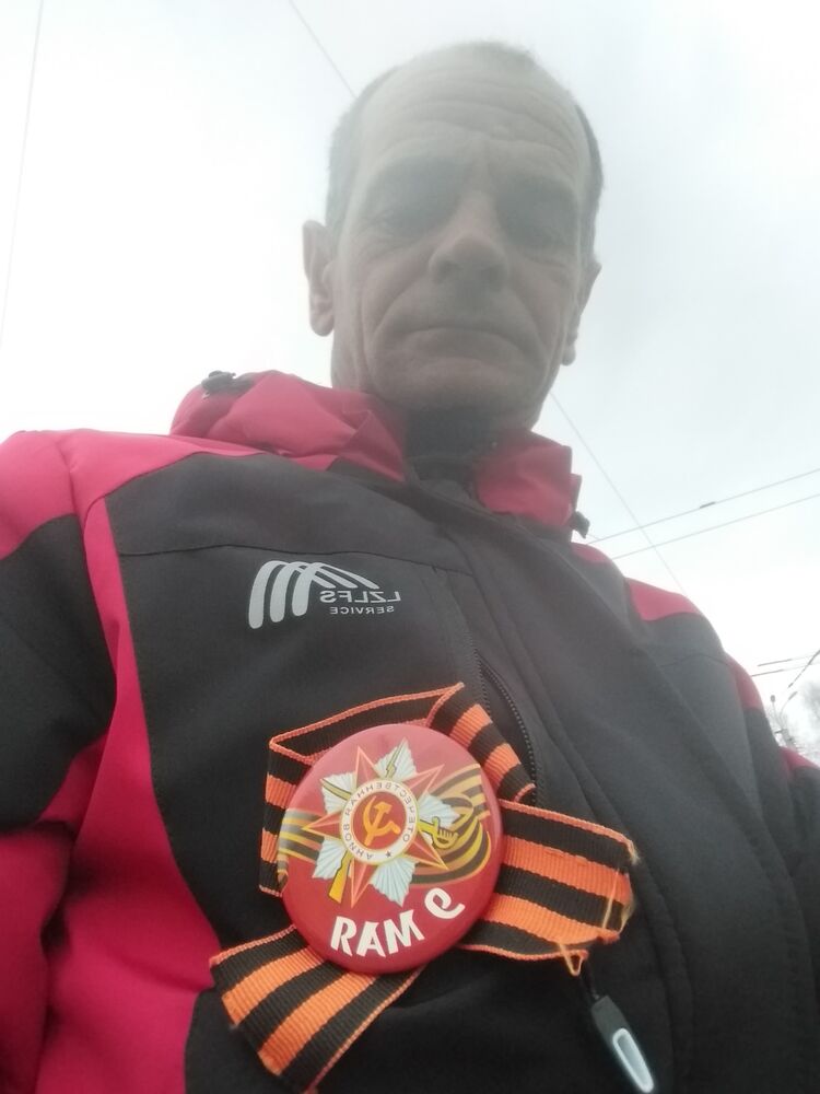  26339663  Dragan, 54 ,    
