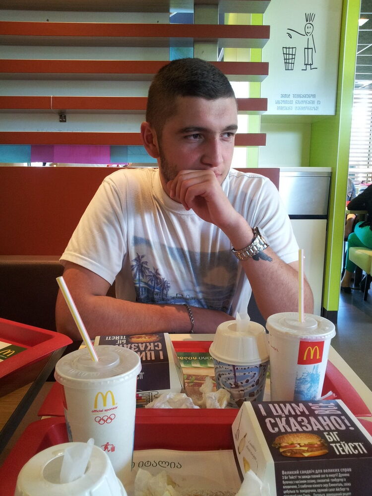  4672533  Anketashedit, 31 ,    