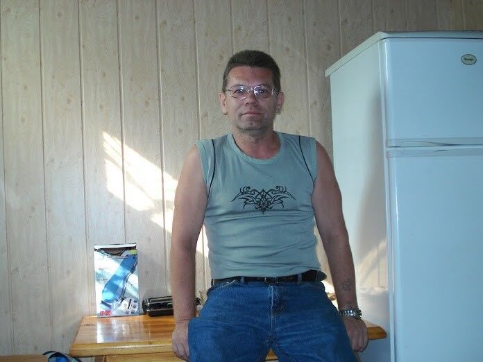  4488523  Vitalik13, 65 ,    
