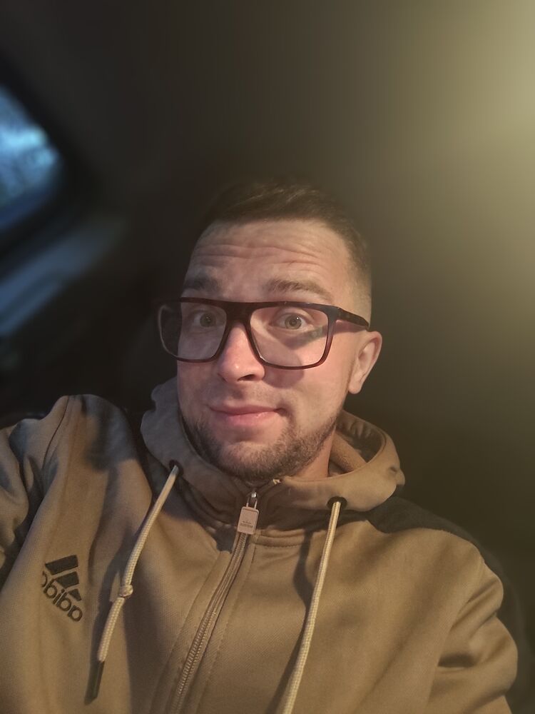  54084403  Valeriy, 29 ,    