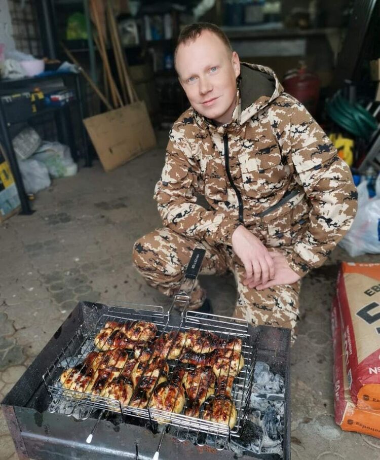  39800063  Vlad, 29 ,    