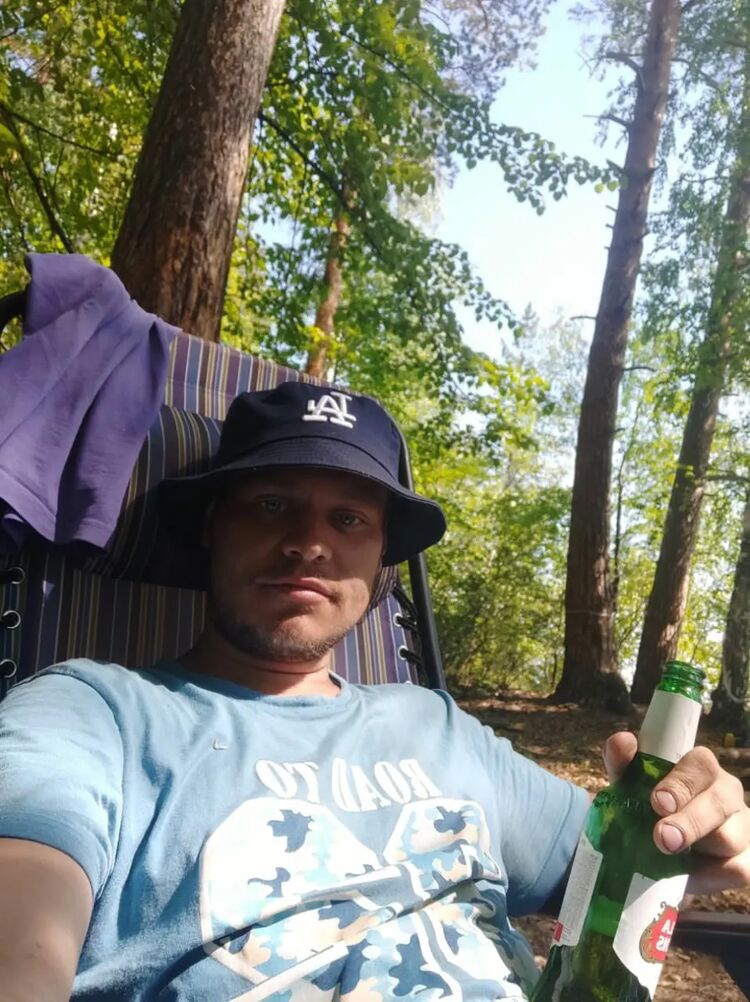  26873133  Alexander, 35 ,    