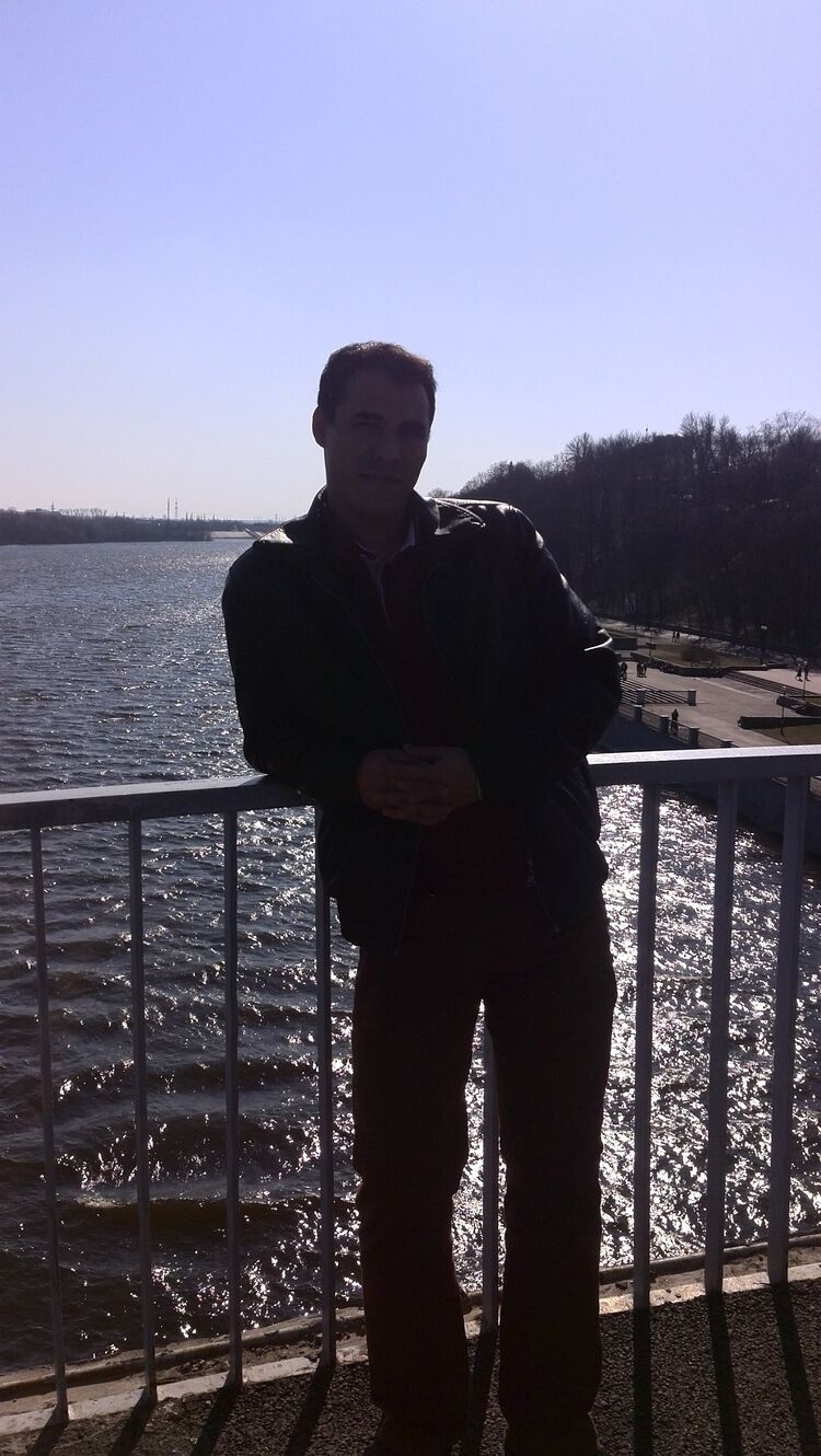  ,   Rystam, 35 ,   ,   