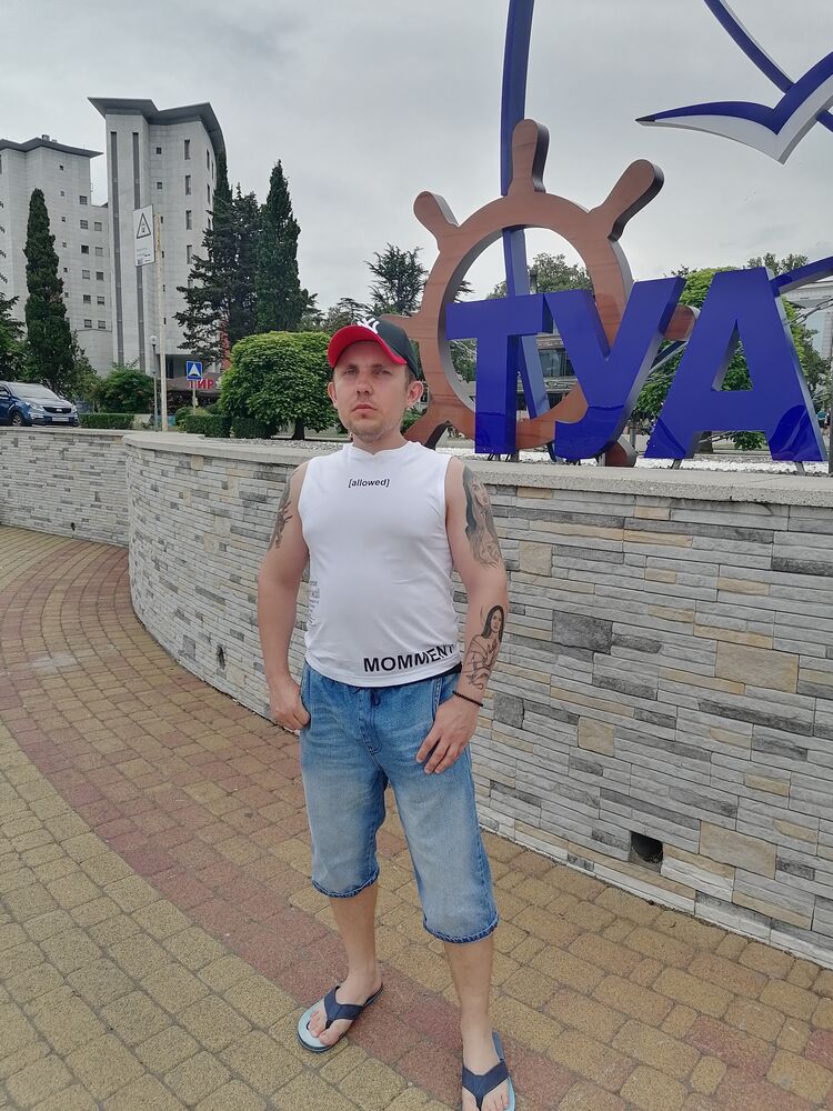  47816683  Anthony, 34 ,    