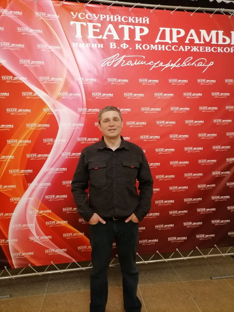 52776473  Vladimir, 48 ,    