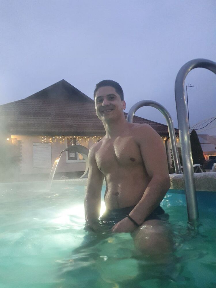 ���� 26416383 ������� Maxim, 33 ����, ���� ���������� � ����������