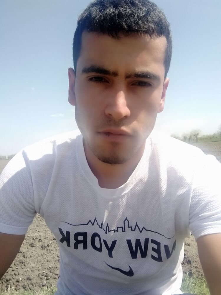  ,   Fadwax, 28 ,     , c 