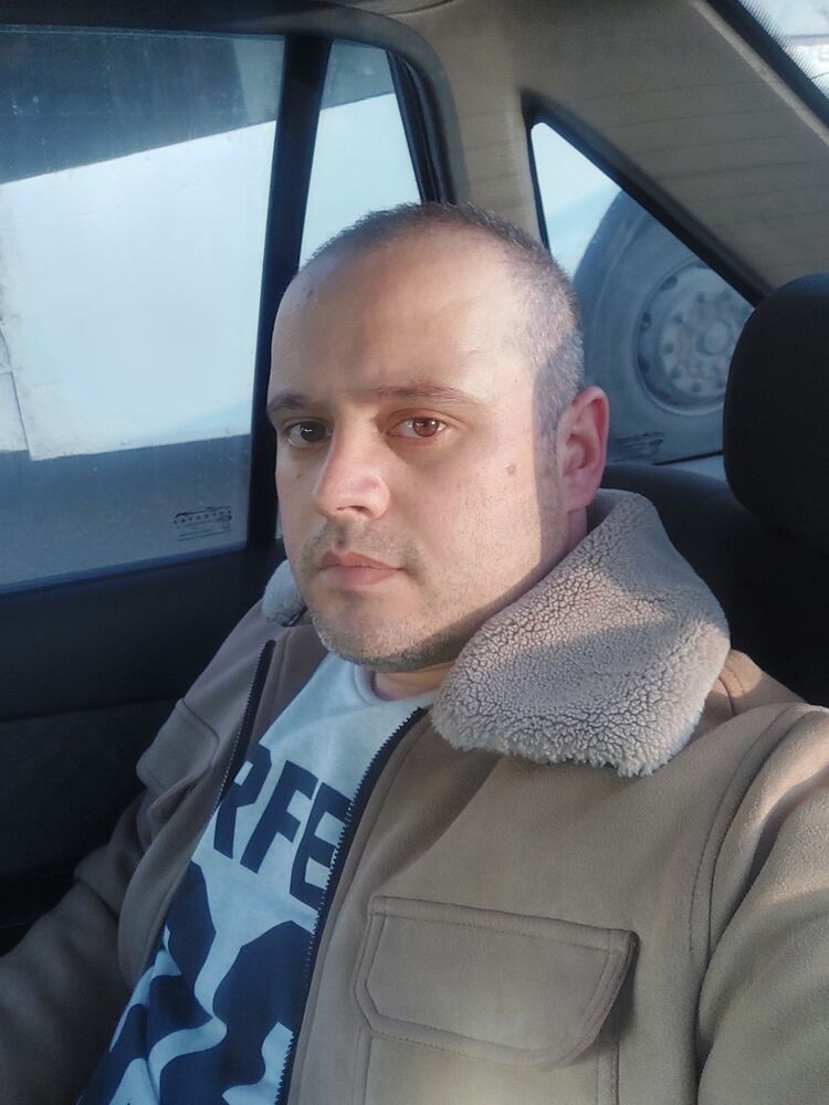  ,   Firdavs, 35 ,   ,   , c , 