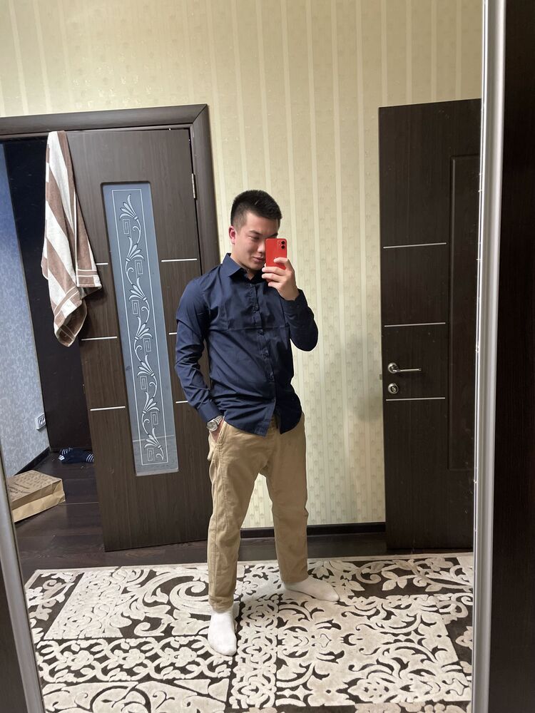  ,   David, 25 ,   ,   