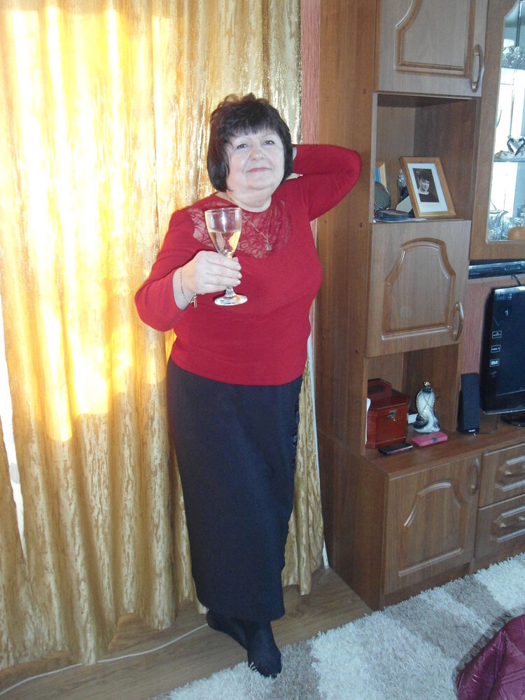  ,   Veronika, 72 ,     , c 