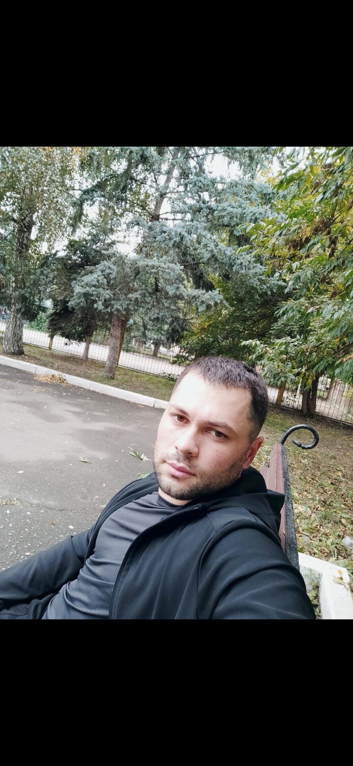  ,   David, 37 ,   ,   
