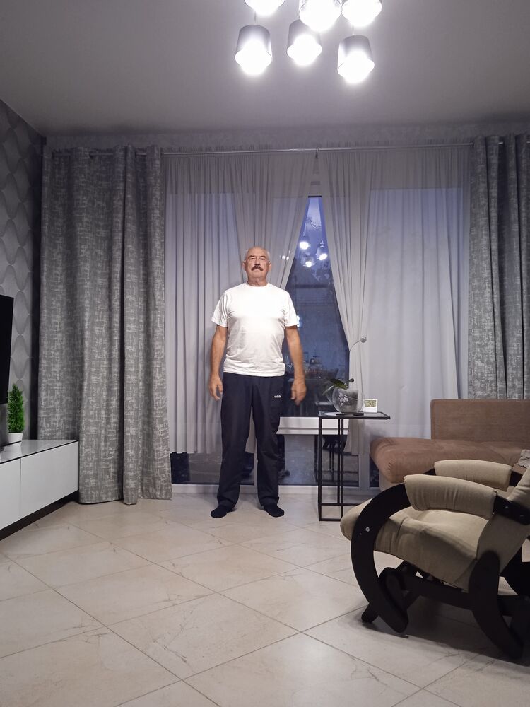  47210673  , 70 ,    
