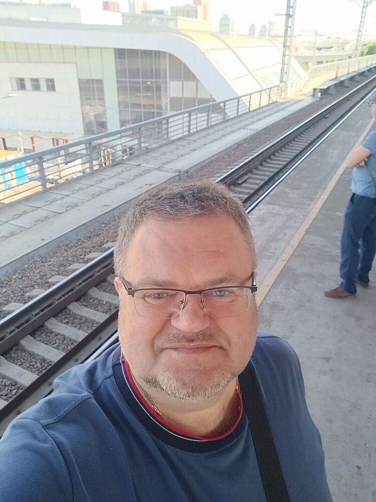  51760163  , 55 ,    
