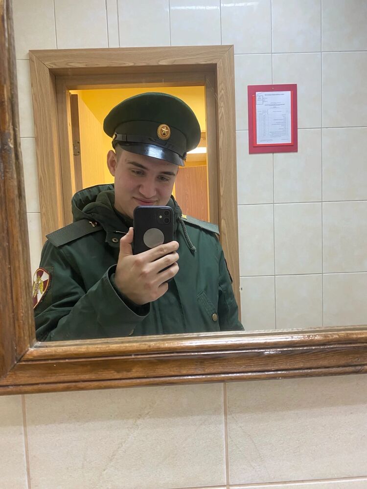 28681913  , 24 ,    