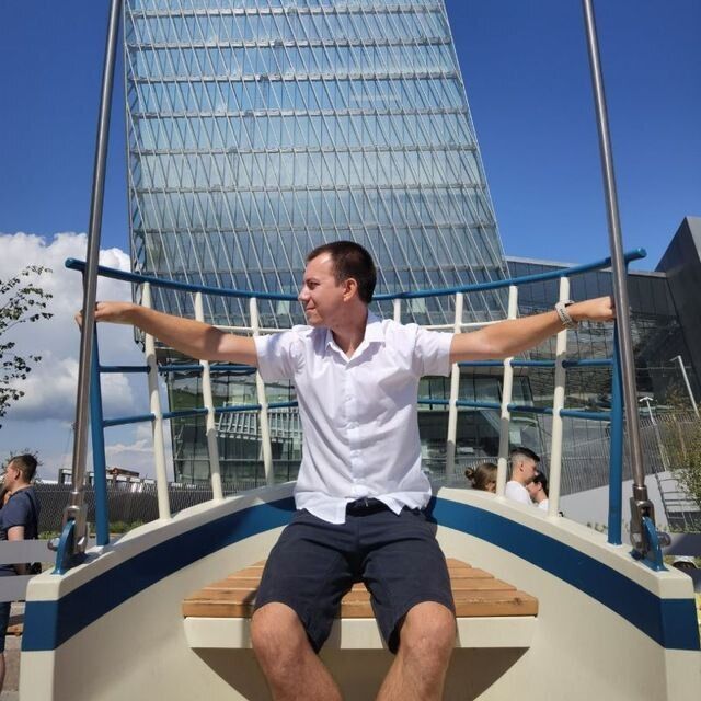  ,   Ilya, 31 ,   ,   