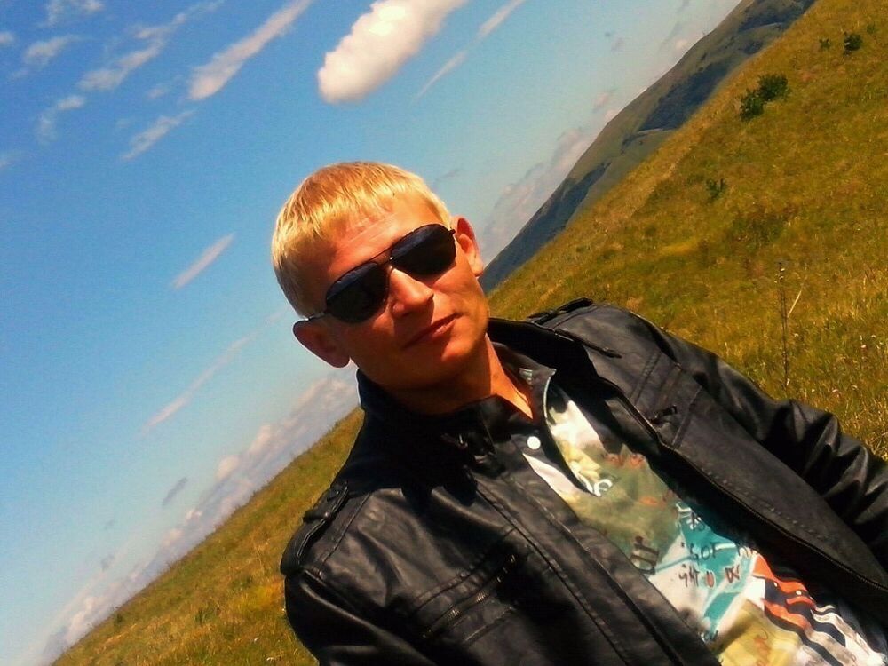  10944263  Alex, 43 ,    