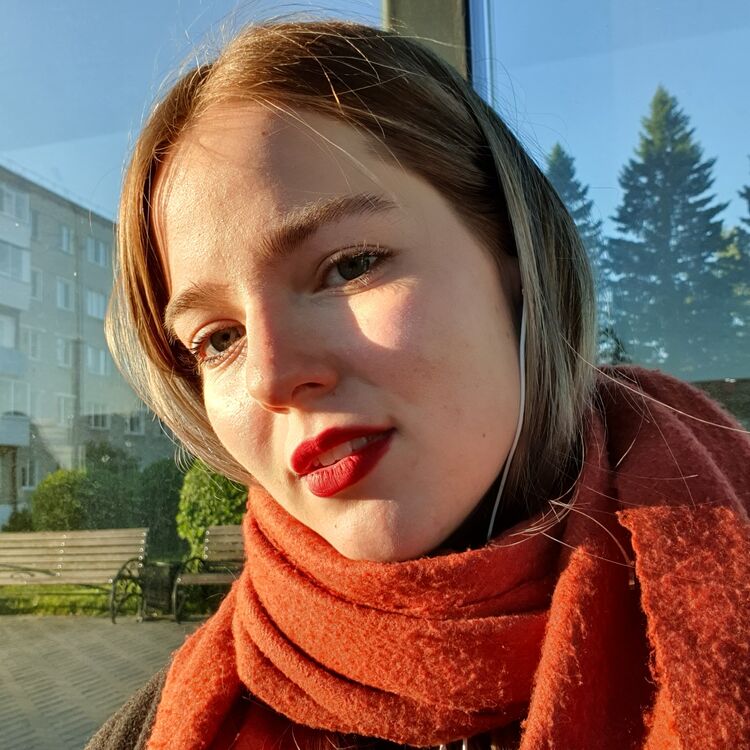  -,   Anastasia, 22 ,   ,   