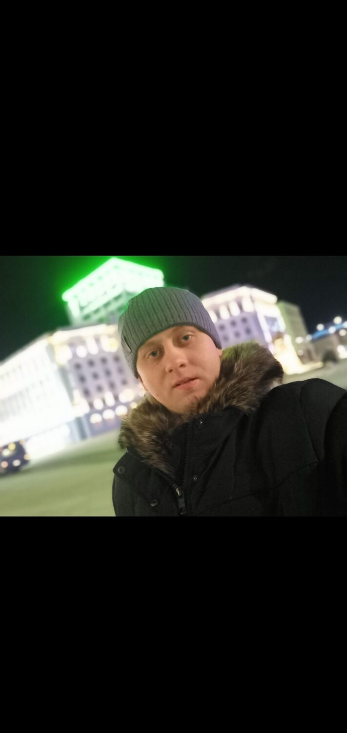  48851463  Alexander, 34 ,    