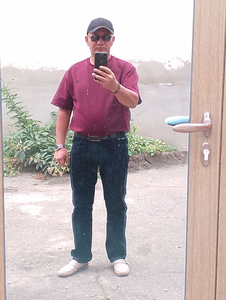  52184093  , 52 ,    