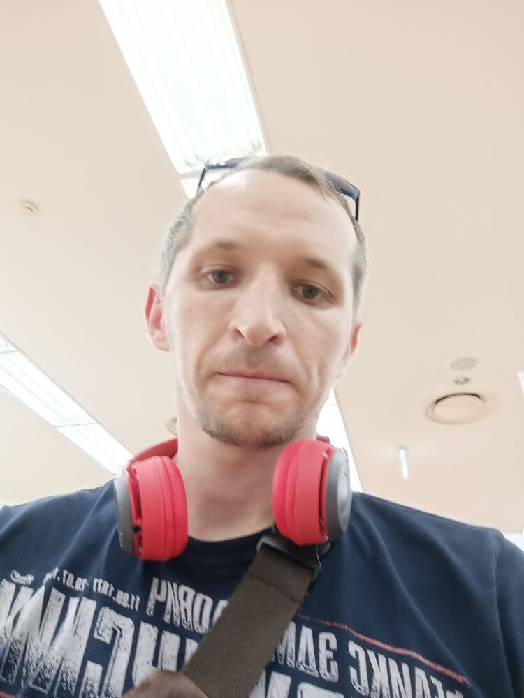  43045333  , 34 ,    
